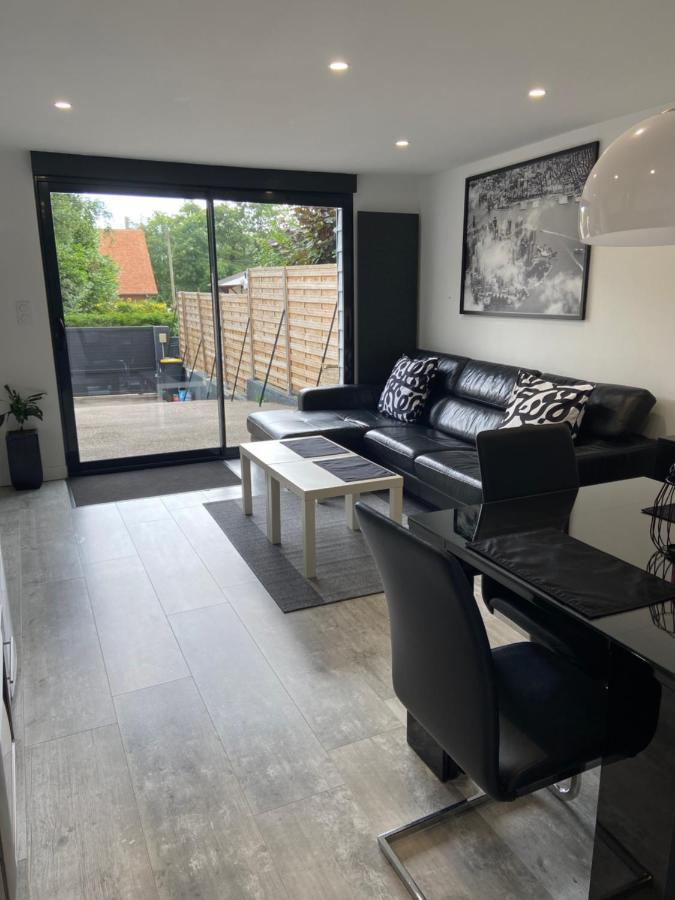 Charmant studio neuf de 40m2 / tout confort Arques-la-Bataille Esterno foto