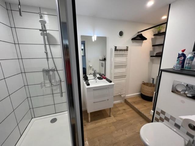 Charmant studio neuf de 40m2 / tout confort Arques-la-Bataille Esterno foto